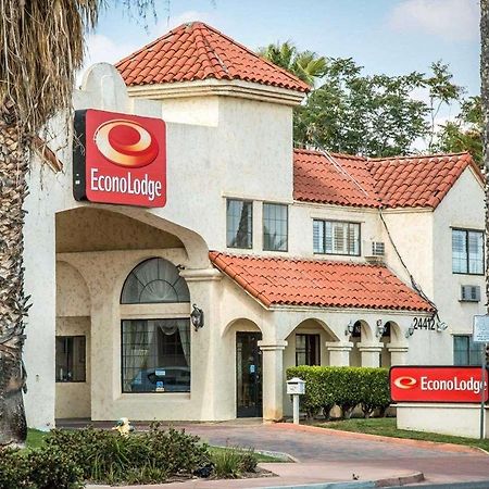 Econo Lodge Lembah Moreno Luaran gambar