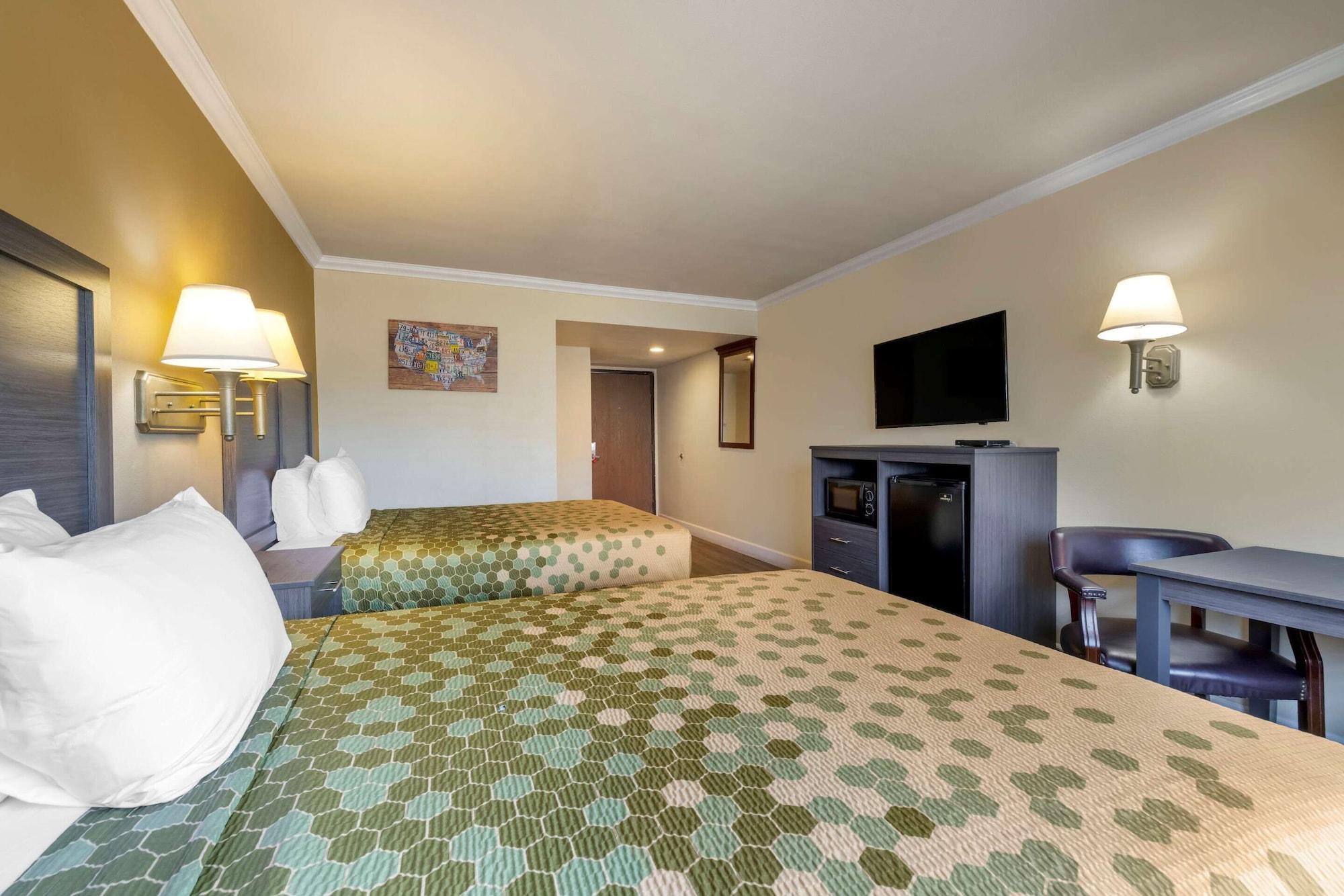 Econo Lodge Lembah Moreno Luaran gambar